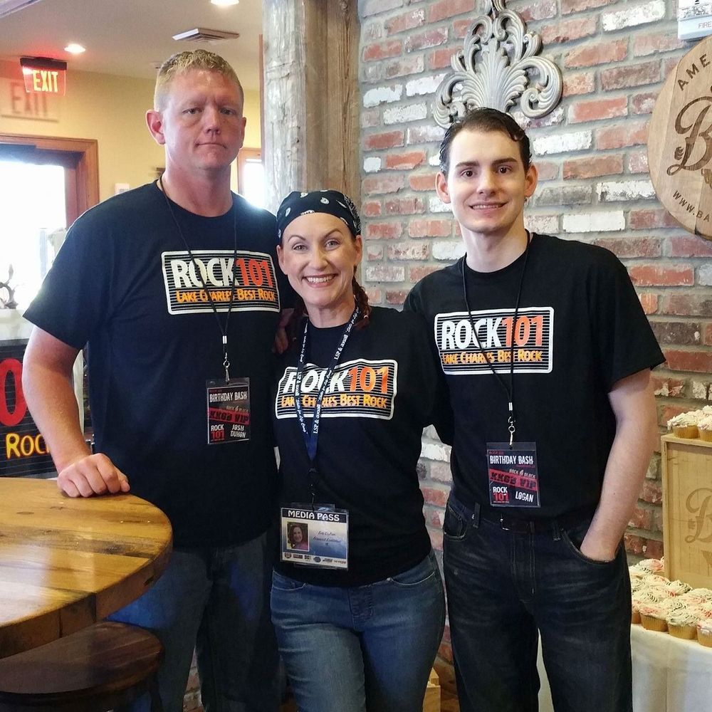 Meet your Posher, Eva