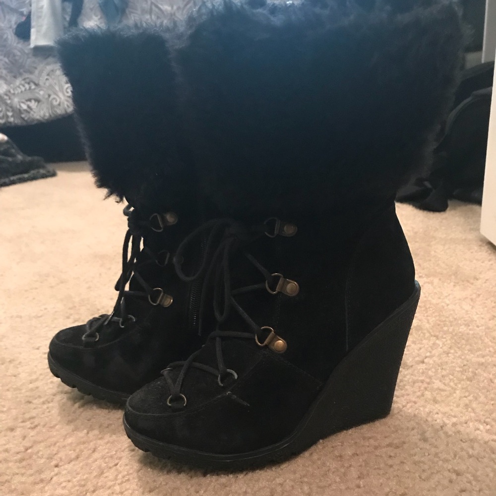 Faux Fur-Trim Lace-Up Wedges Boots
