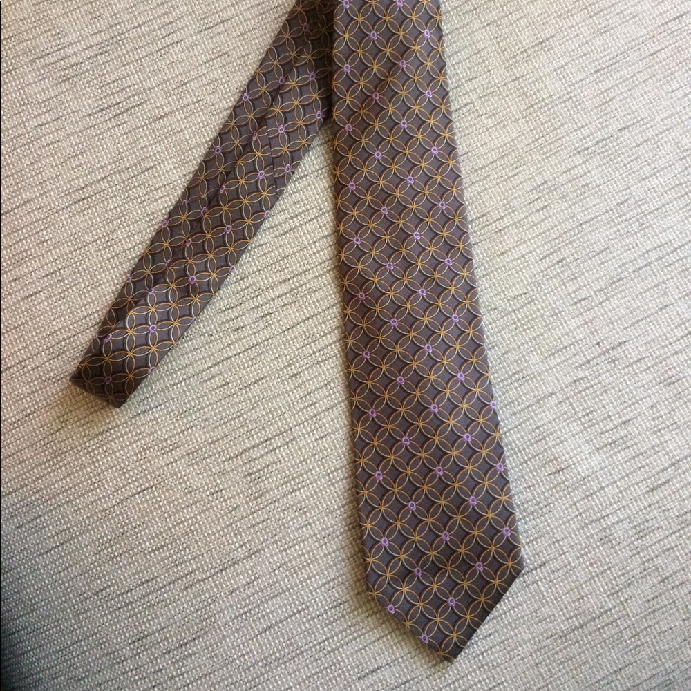 Dunhill pattern tie