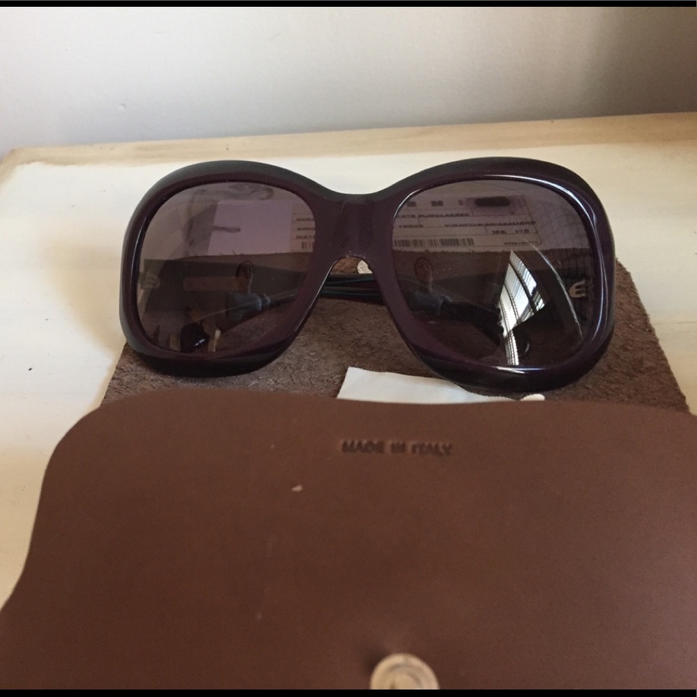 Marni Oversized Sunglasses - Picture 1 of 7