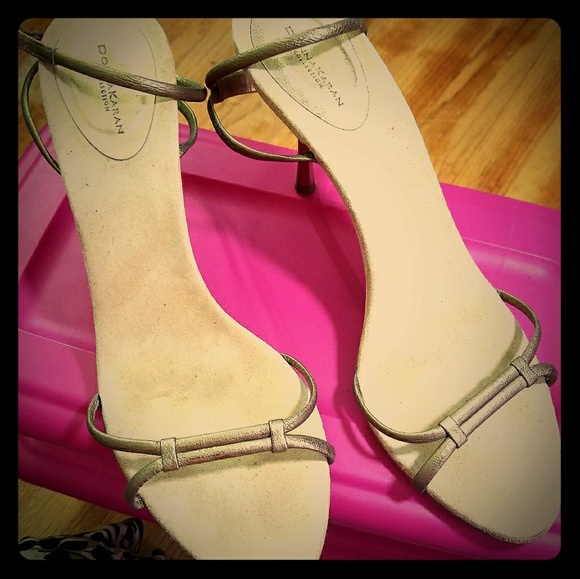 DONNA KAREN hot open to ankle strap heel size 10 - Picture 1 of 8
