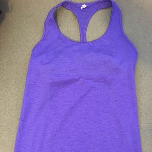 Lululemon tank