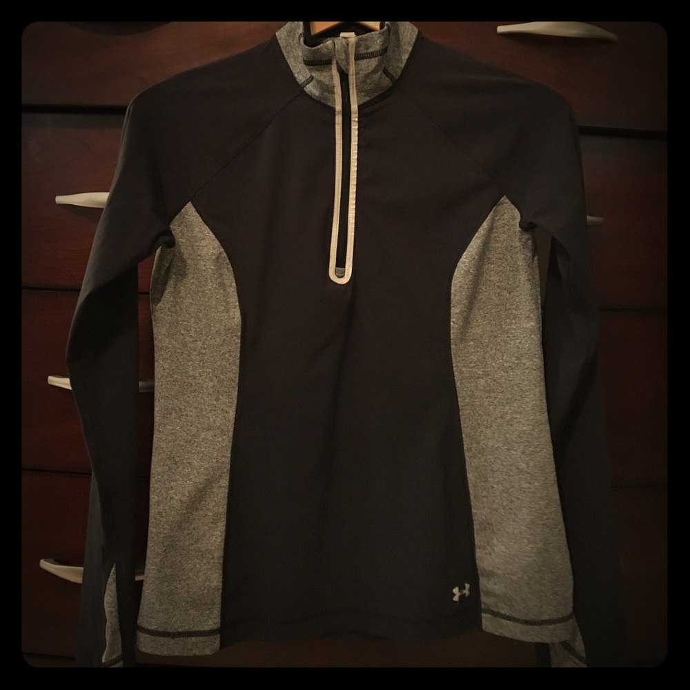 Under Armour women’s L Running top