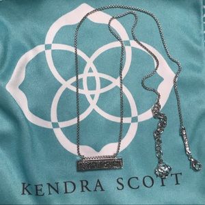Kendra Scott Leanor necklace