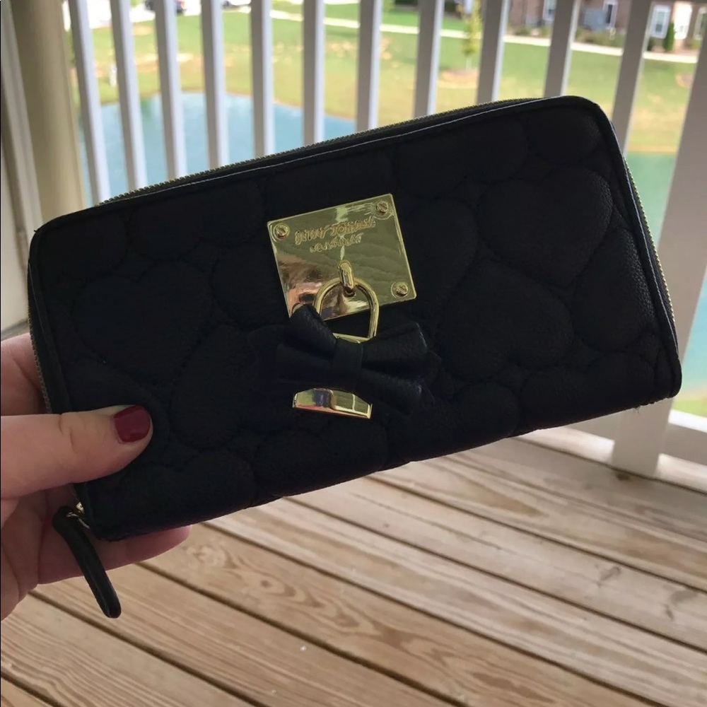 Betsey Johnson Black Wallet