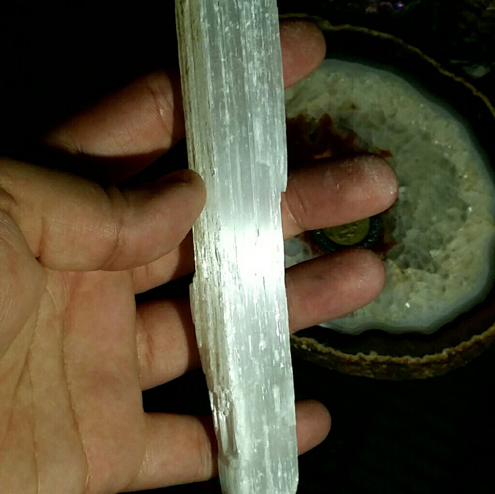 2 Pc. Large Selenite Sticks ☆ - Picture 2 of 3