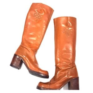 *FINAL PRICE* vintage Camel Boots 8 *FINAL PRICE* vintage Camel Boots 8