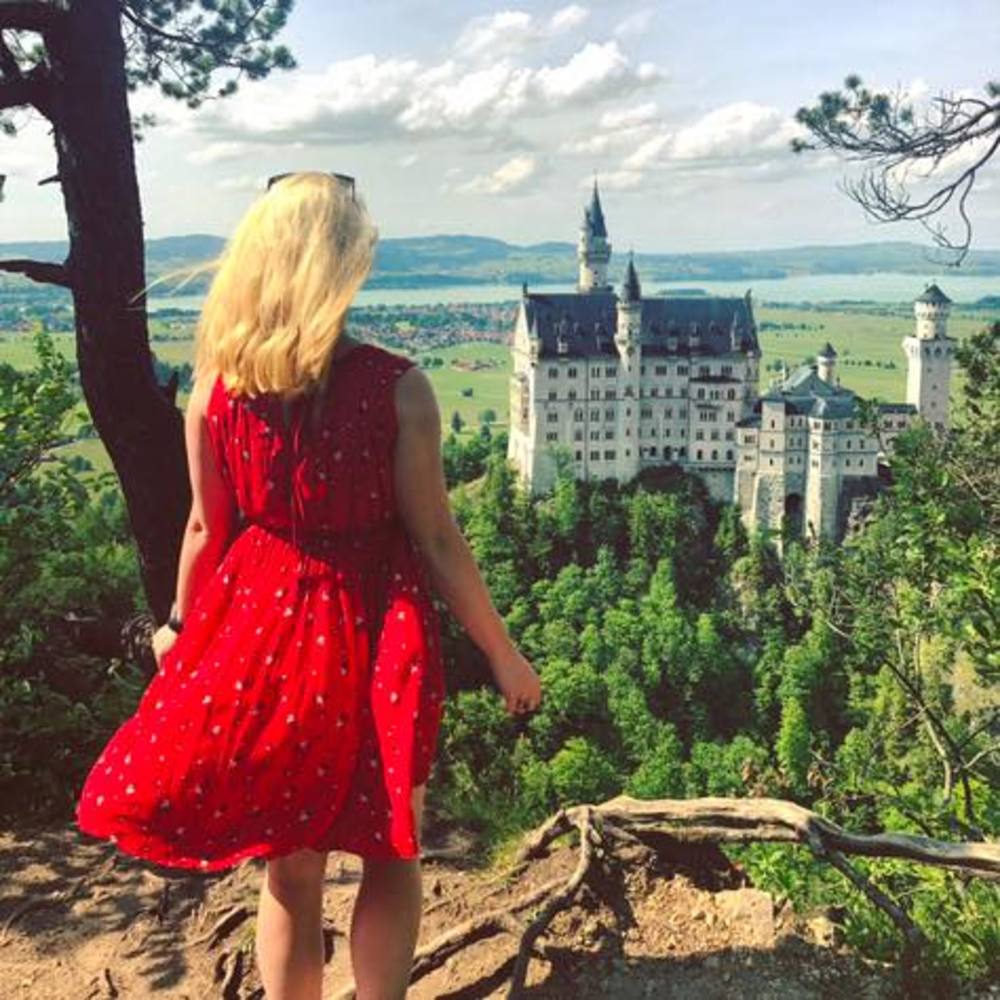 Meet your Posher, Taylor