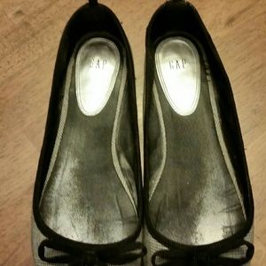 WORN FLATS WORN FLATS