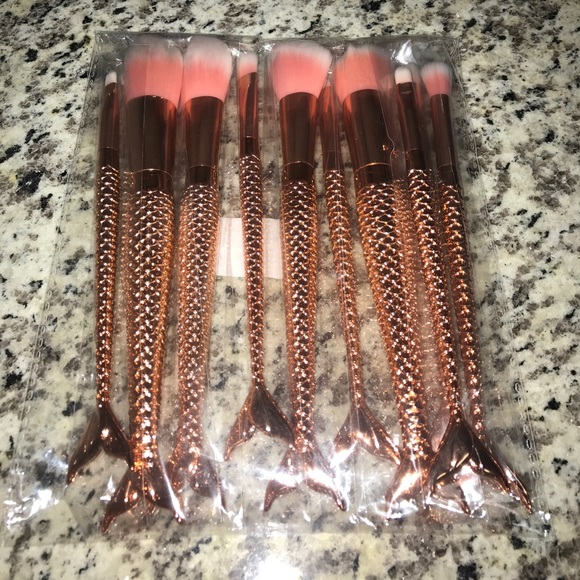 10 Piece Set Makeup Brushes Rose Gold Mermaid Tail - Picture 2 of 8