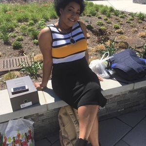 Meet your Posher, Miya