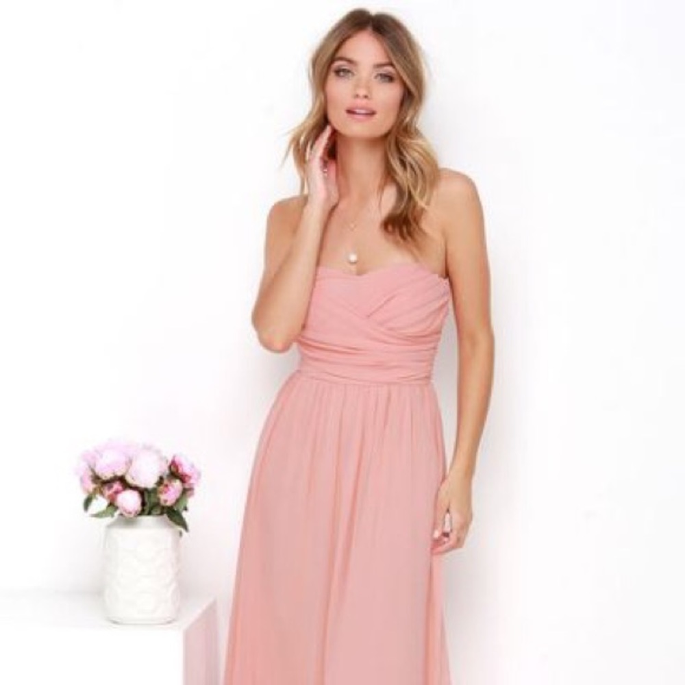 Lulu’s Strapless Maxi Dress