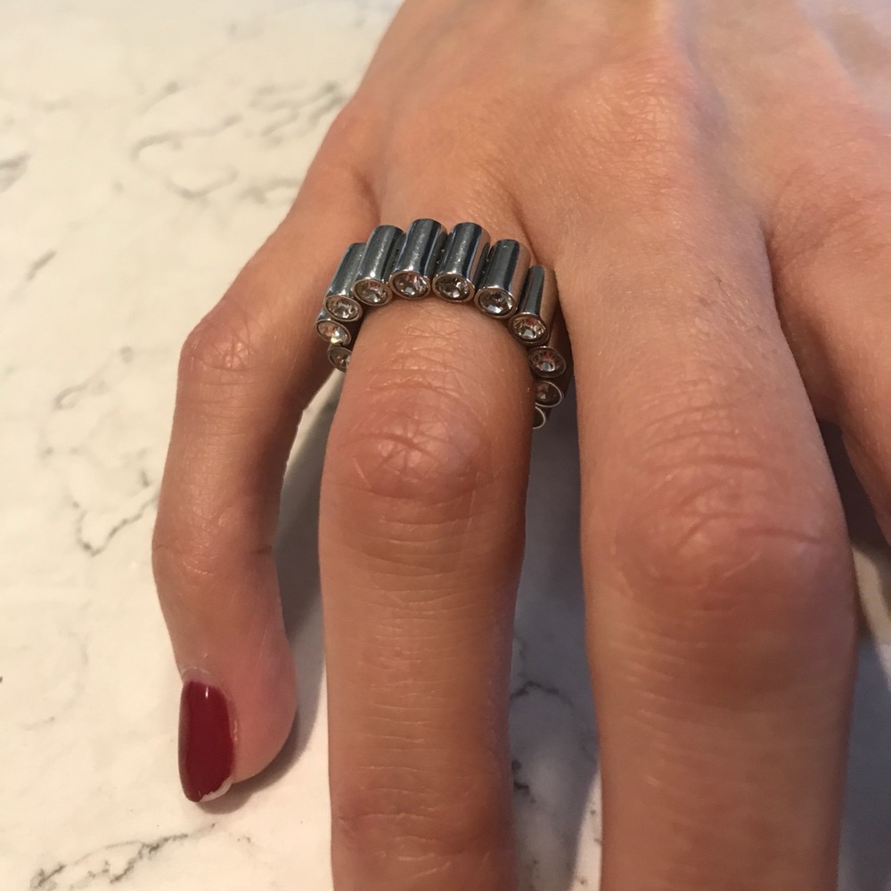 Ring - Picture 4 of 5