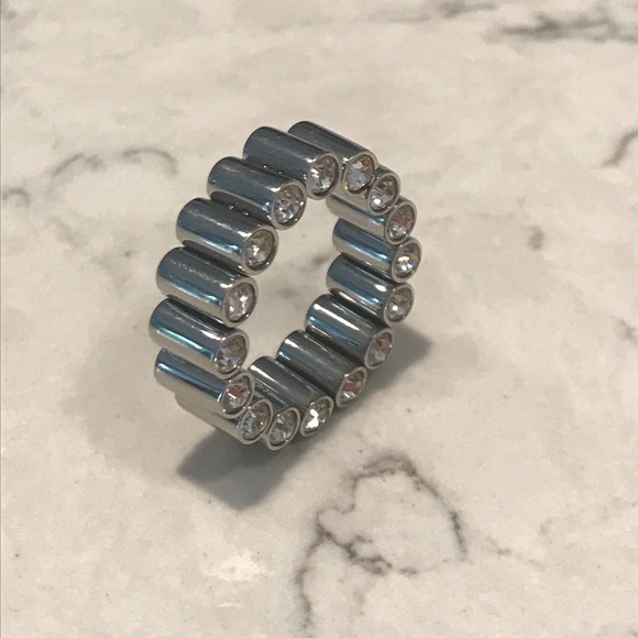 Ring - Picture 2 of 5