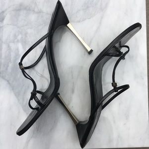 Gucci (Vintage) Sexy Black Metal Stiletto