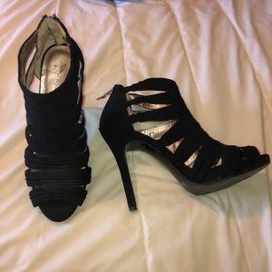 BCBG generation black strappy peeptoe cage heels