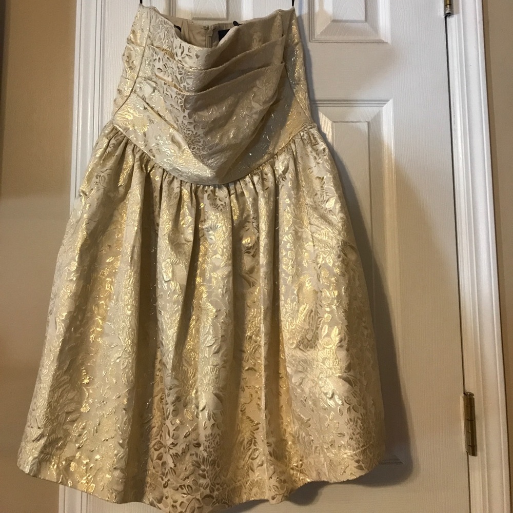 Strapless dress : Worn one time