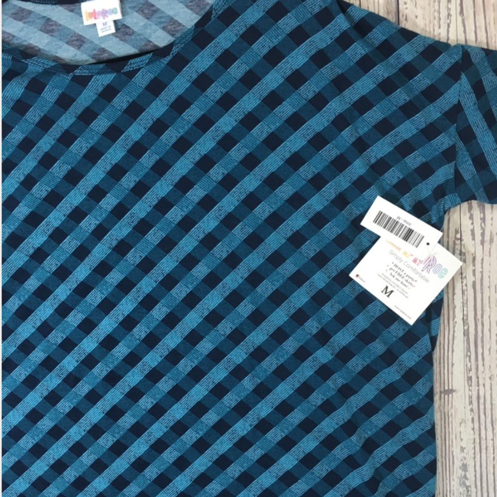 Medium LuLaRoe Irma