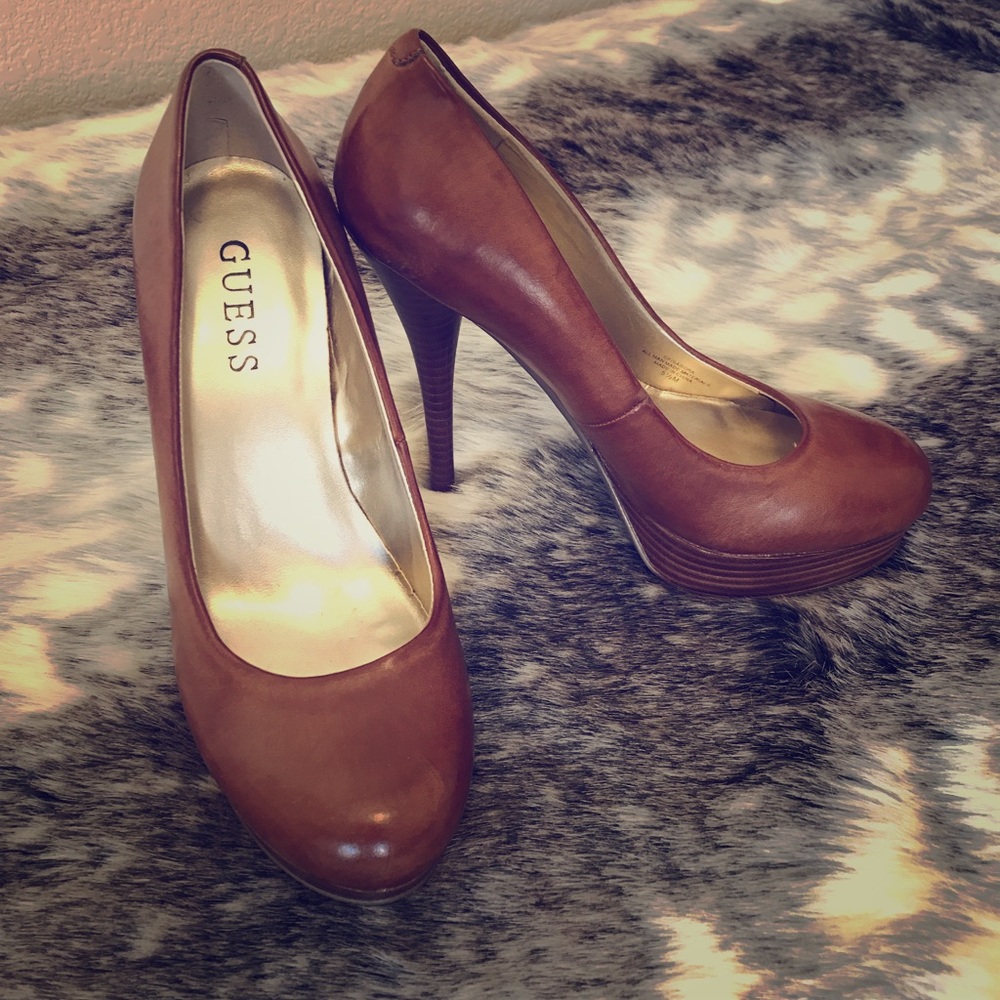 GUESS HEELS