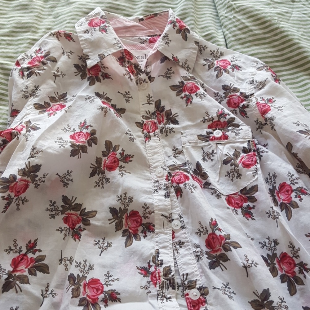 Rose button down - Picture 4 of 4