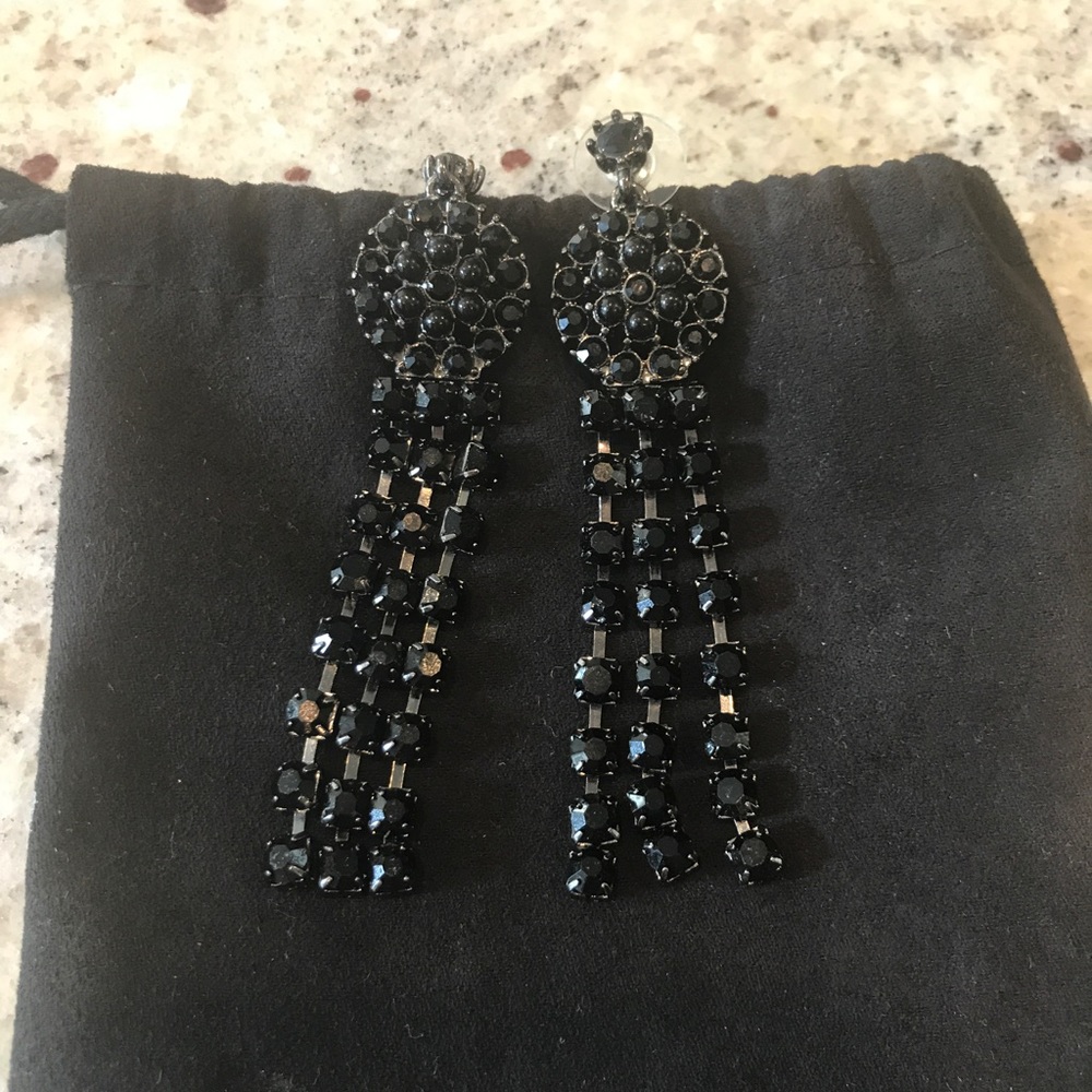 New BR black earrings