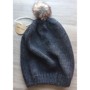 Jack + Lucy Pom Pom Hat