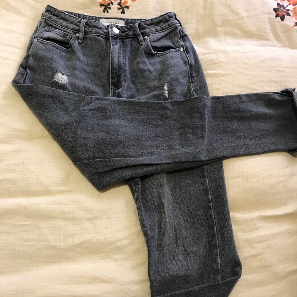 Pacsun mom jeans