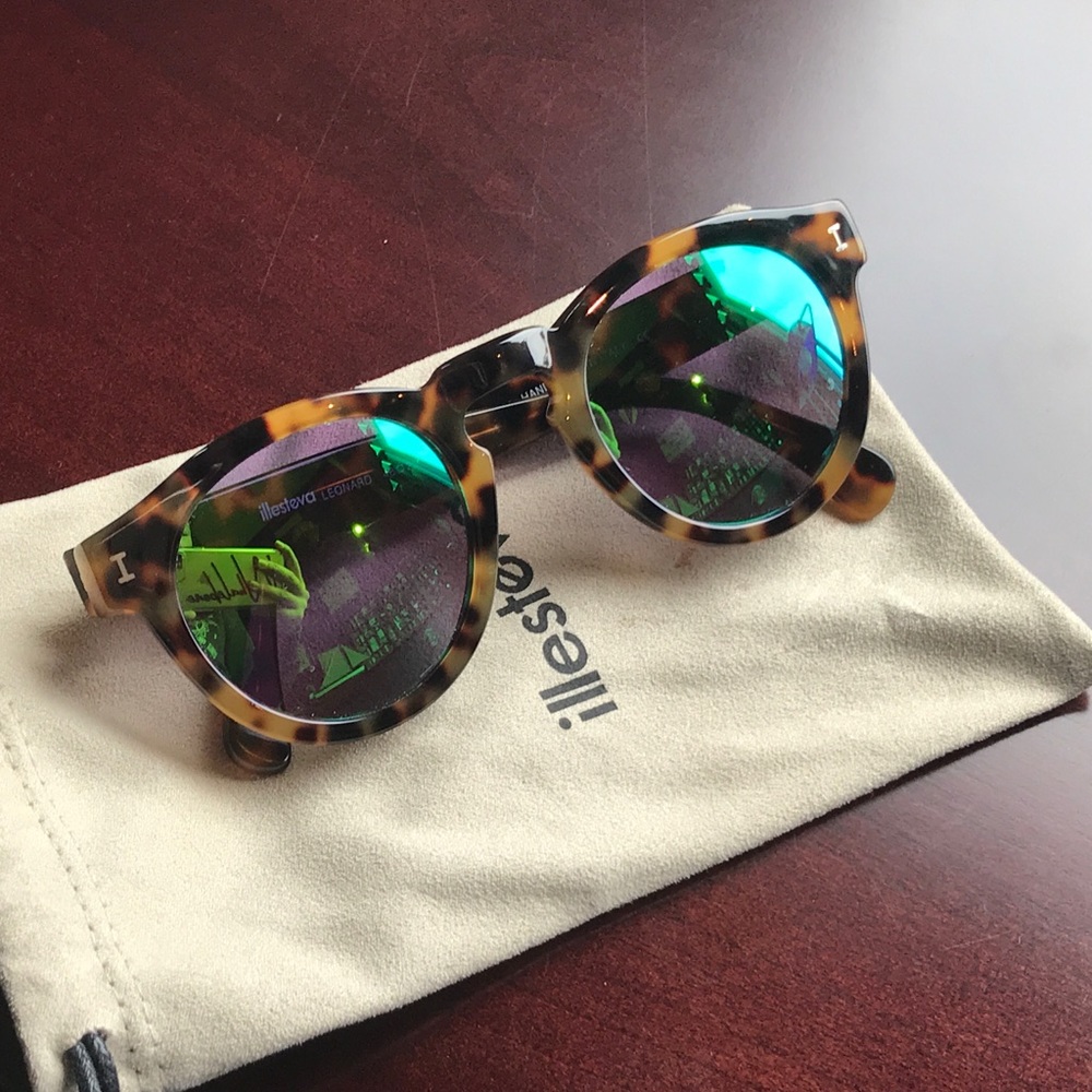 illesteva women’s sunglasses