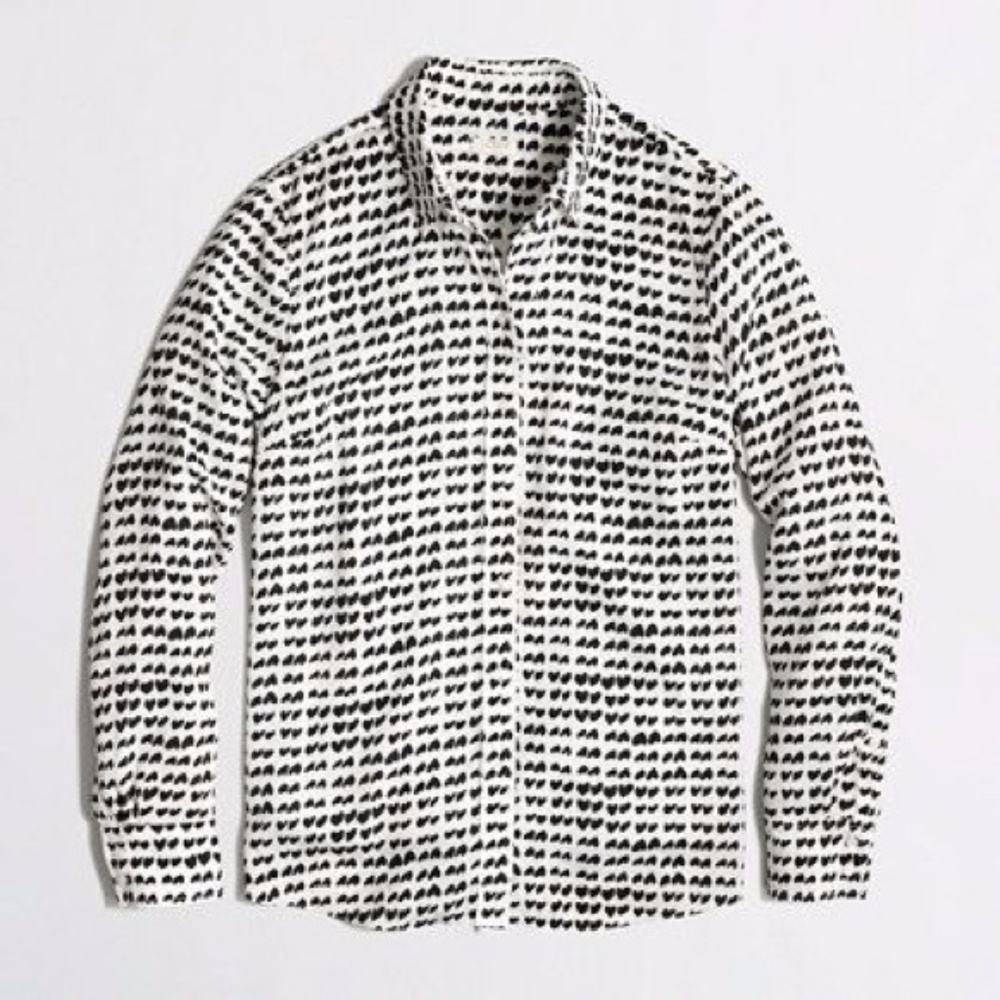 **SOLD**J.Crew Factory Heart Print Blouse Sz Small