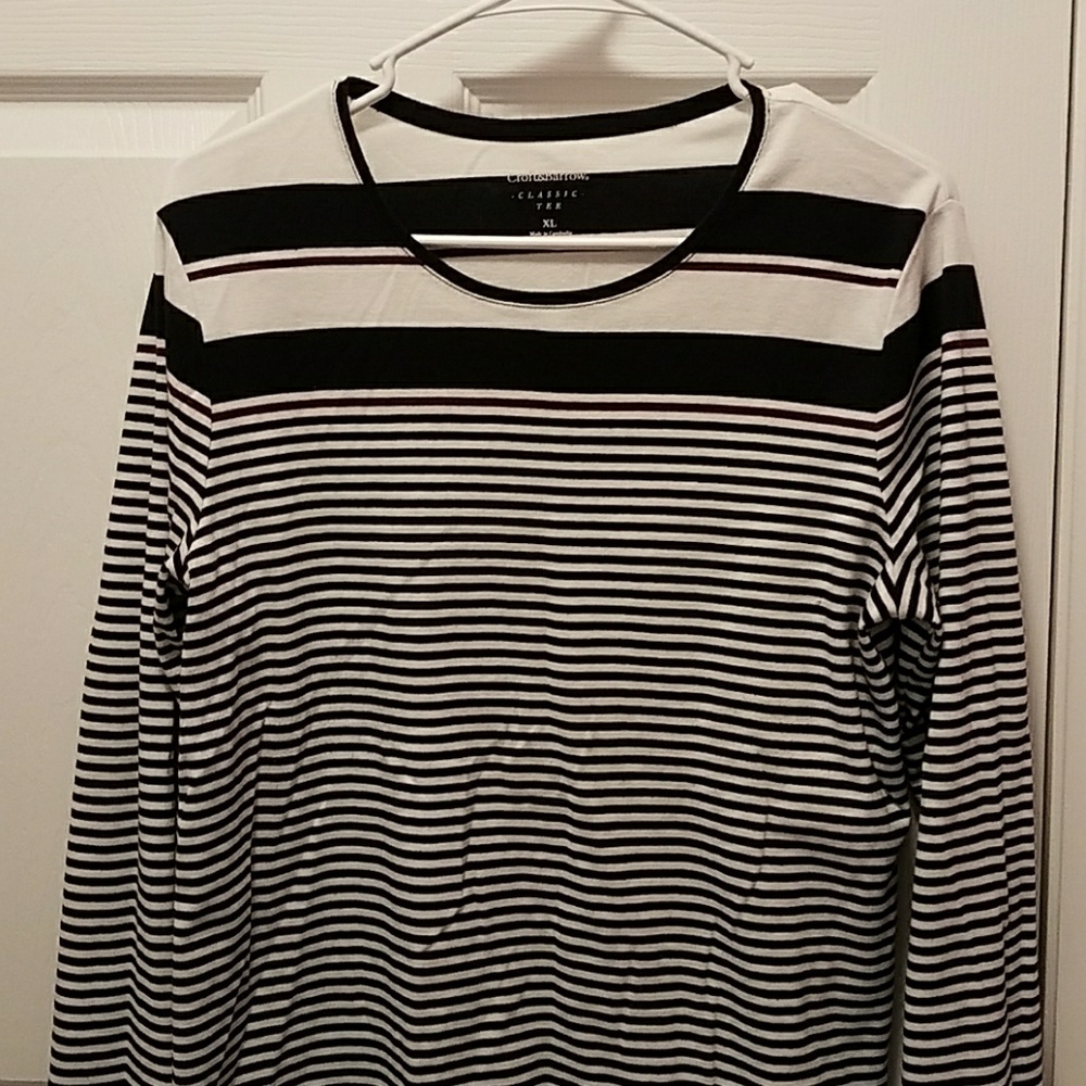 Tee shirt