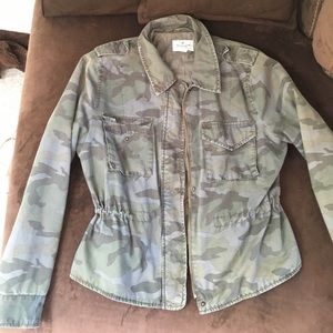 American Eagle camo jacket