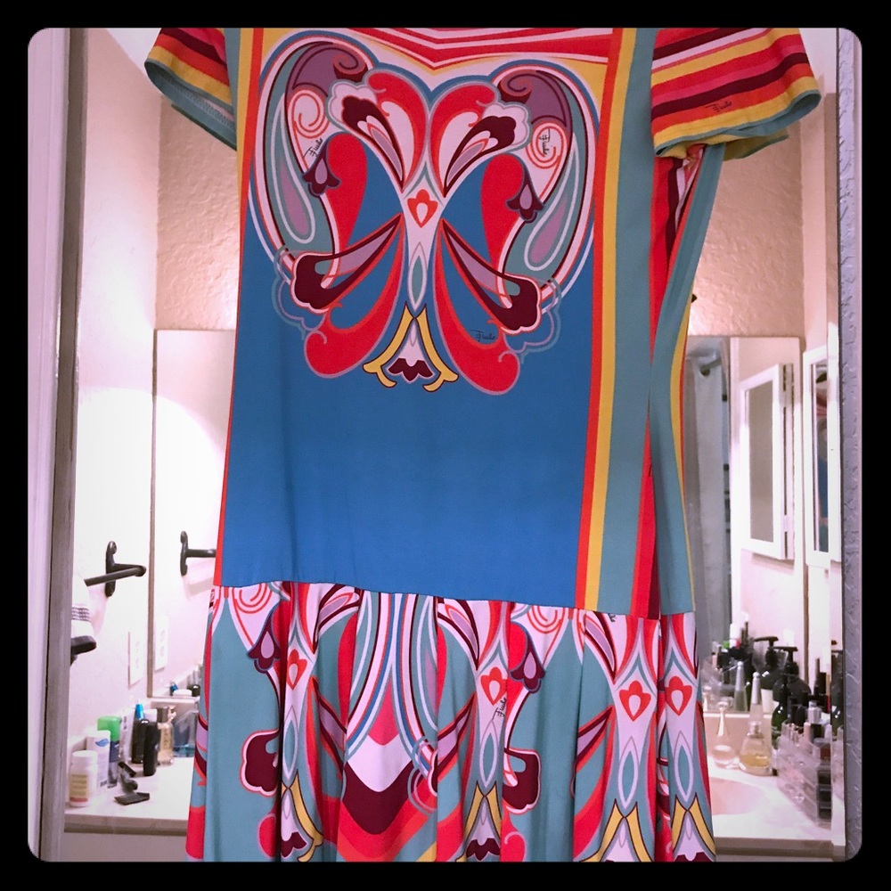 mini dress of Emilio Pucci..