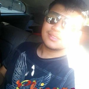 Meet your Posher, Luis