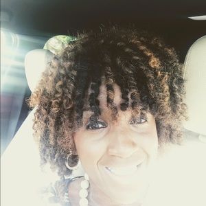 Meet your Posher, Sandra