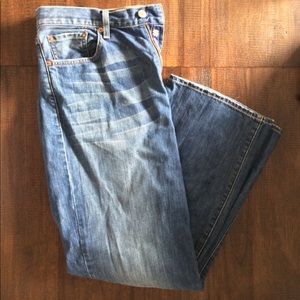 Lucky Brand 🍀 Dungarees Jeans