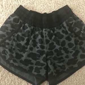Lululemon Tracker Shorts Size 8