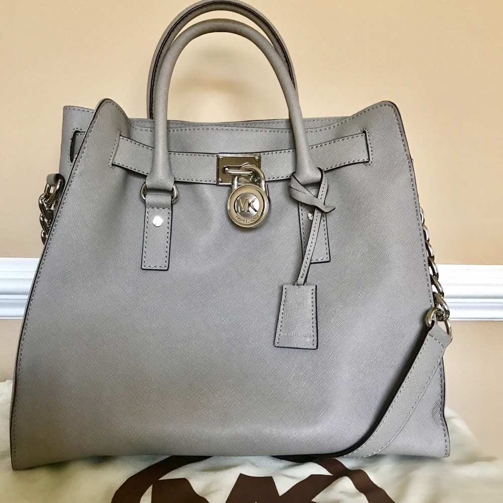 Michael Tote (gray)