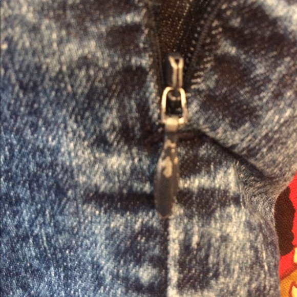 High wasted jean shorts - Picture 5 of 5