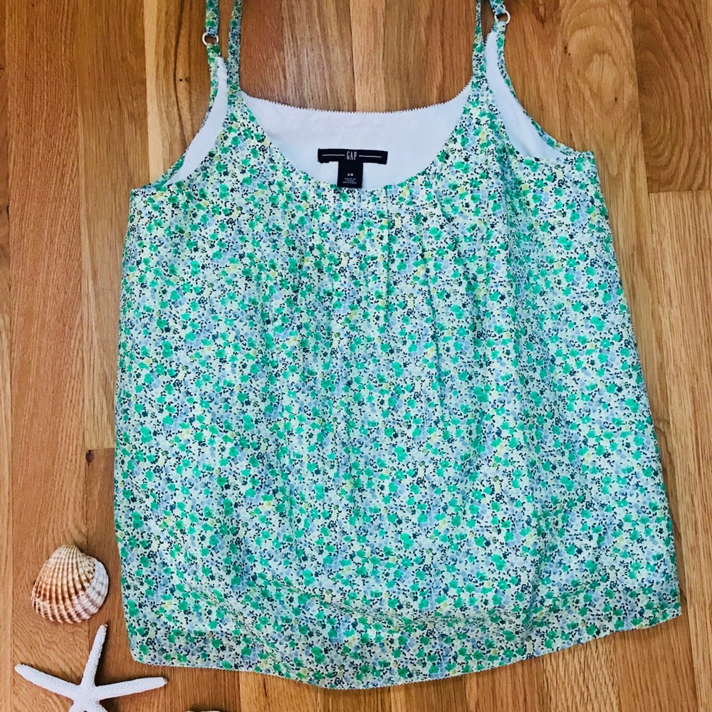 Gap flower tank