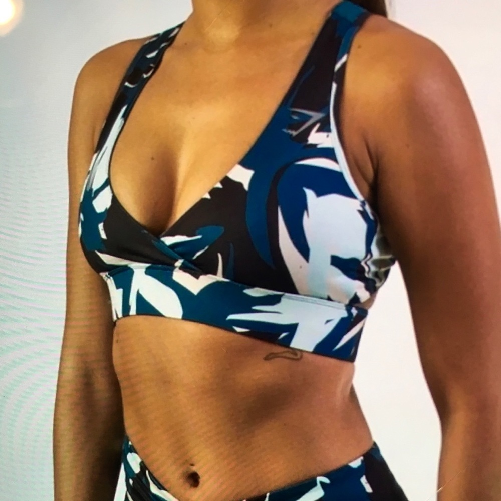 Nikki Blackketter Gymshark Bra M