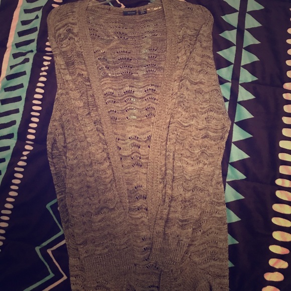 (SOLD)Basic editions knit cardigan - Picture 1 of 1