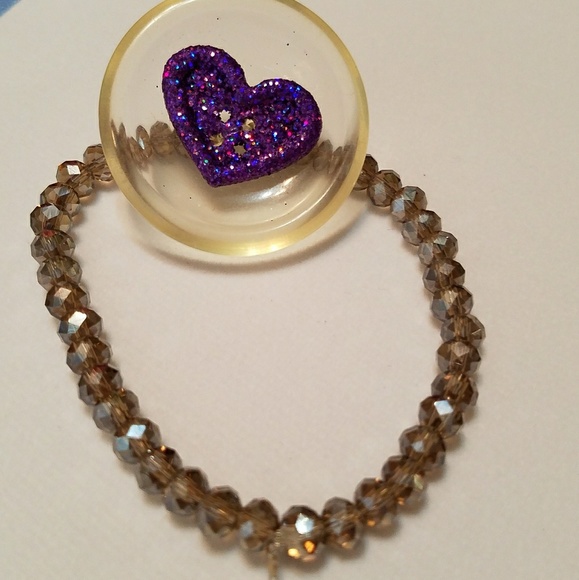 HANDMADE BUTTON STRETCH BRACELET - Picture 1 of 3