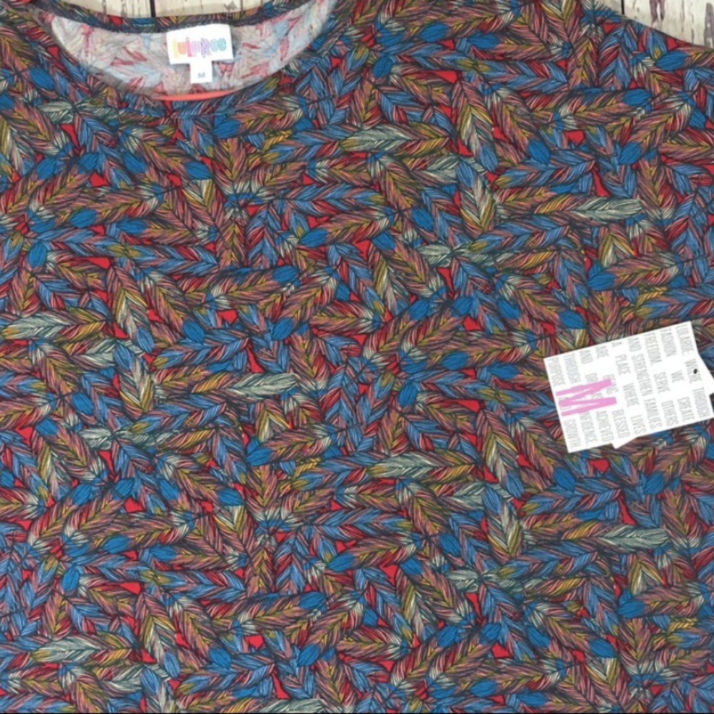 Medium LuLaRoe Irma