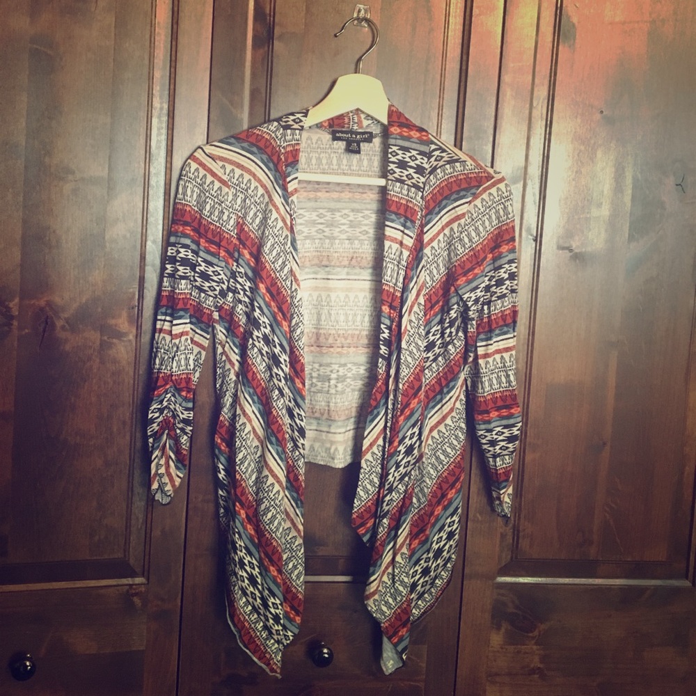 Patterned fall cardigan