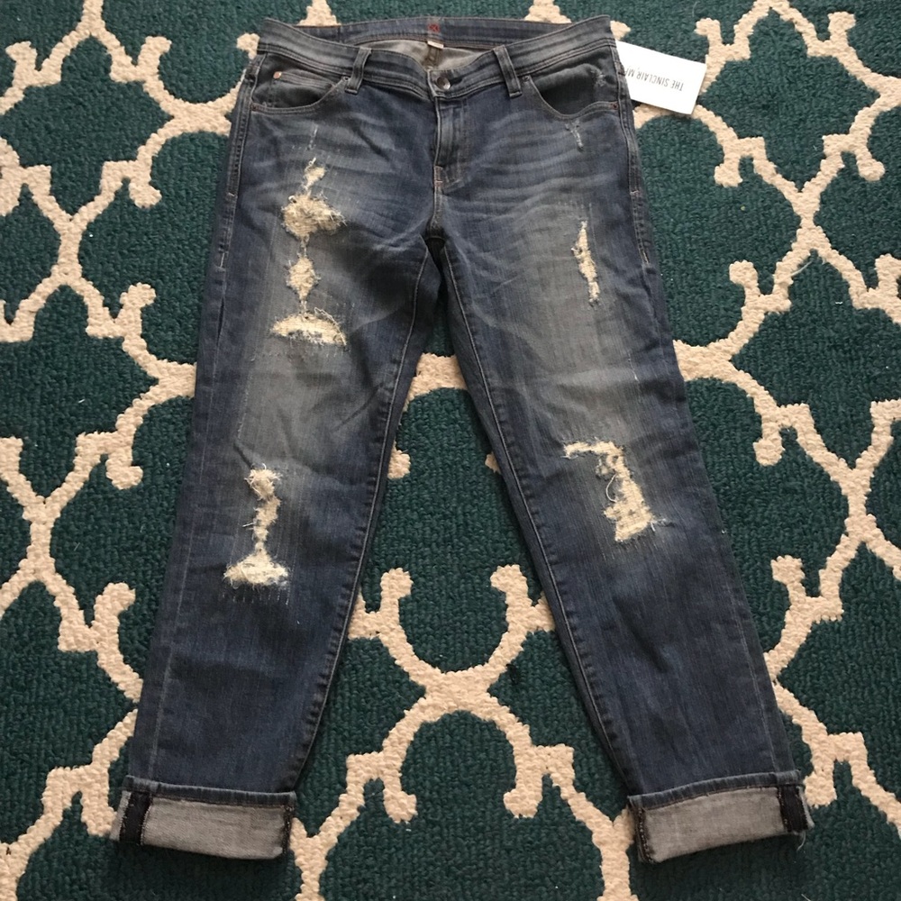 New with tags , boyfriend fit, Sinclair jean