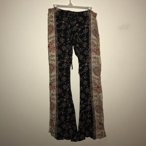Billabong boho bell bottom pants