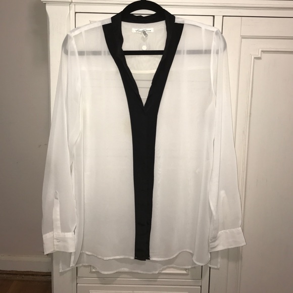Kenneth Cole Tops - Kenneth Cole Black & White Button-up Blouse