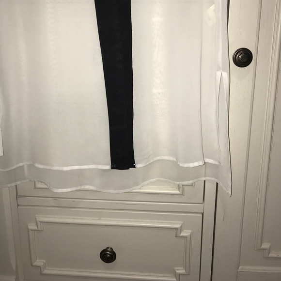 Kenneth Cole Black & White Button-up Blouse - Picture 5 of 5