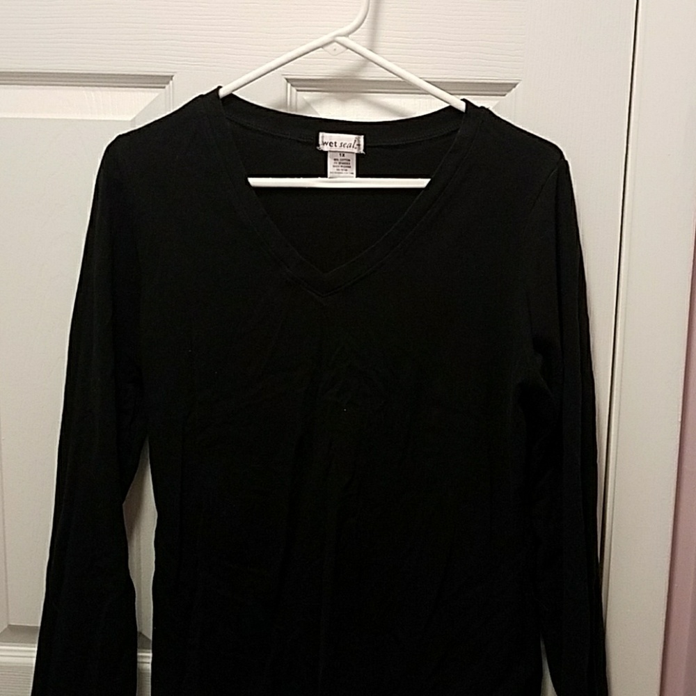Tee shirt