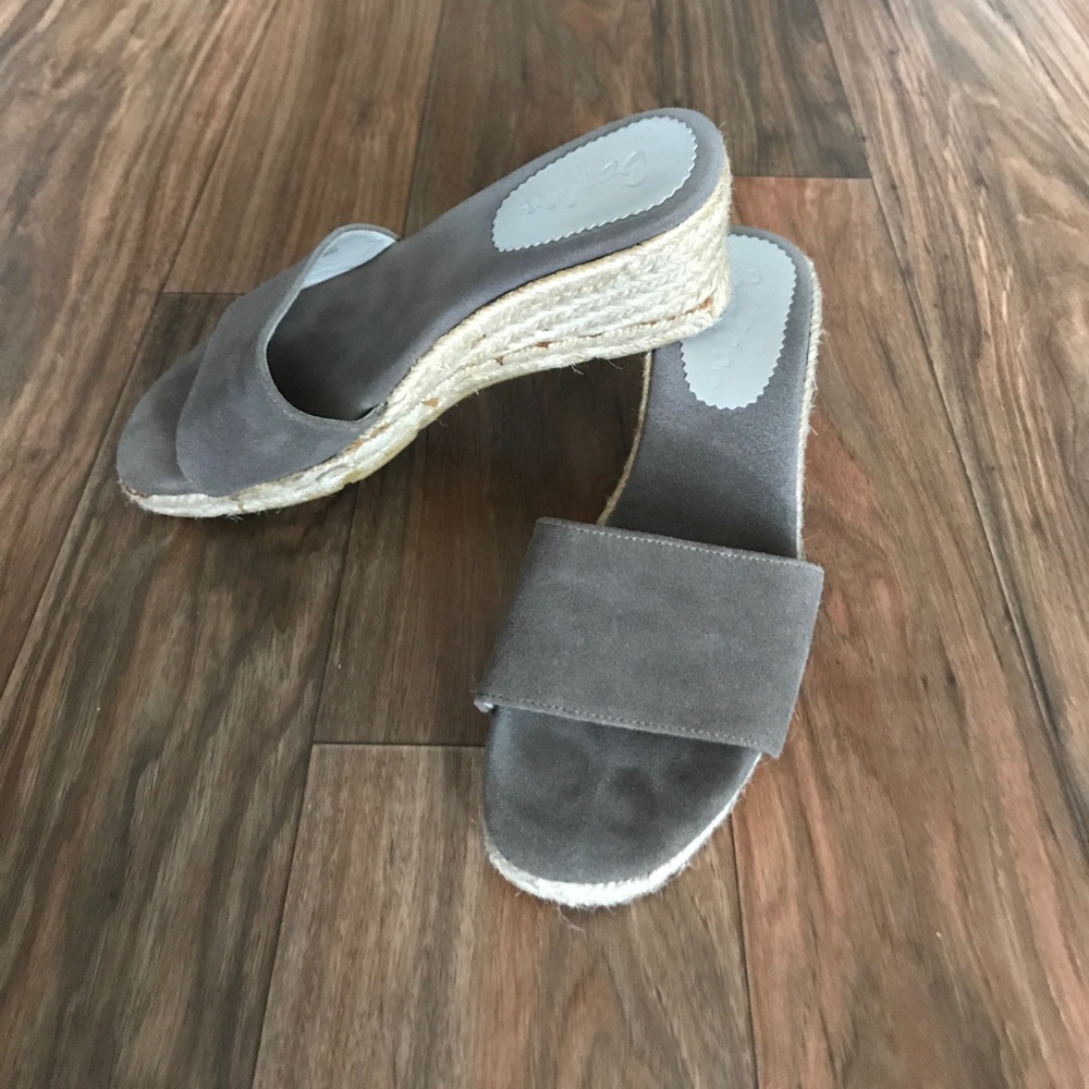 Boden slip on wedges